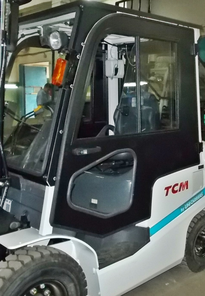 Металлическая кабина 2.jpg Металлическая кабина 2.jpg